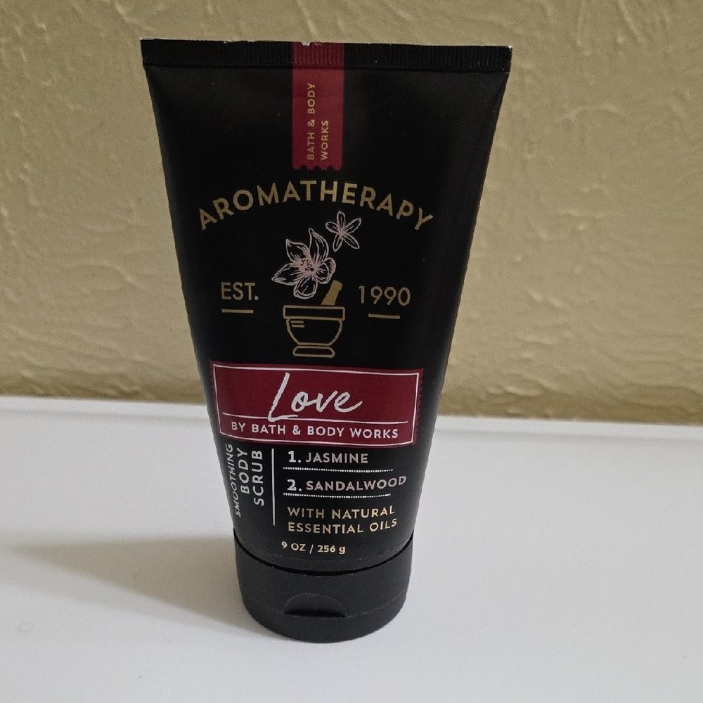 Bath & Body Works Love Body Scrub